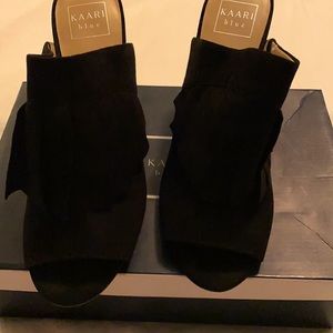 Black mule suede slip on open toe heels size 10. Only worn once